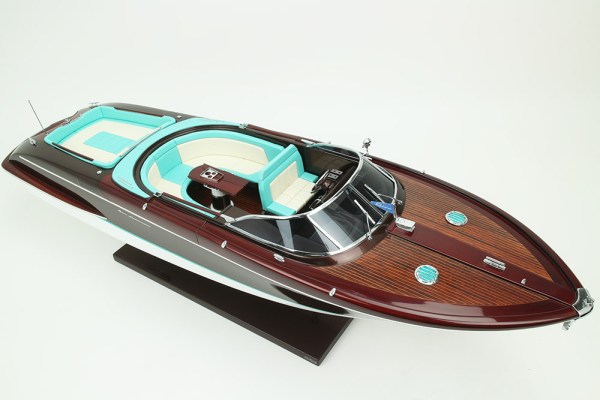 Riva Anniversario Limited Edition 180 pieces