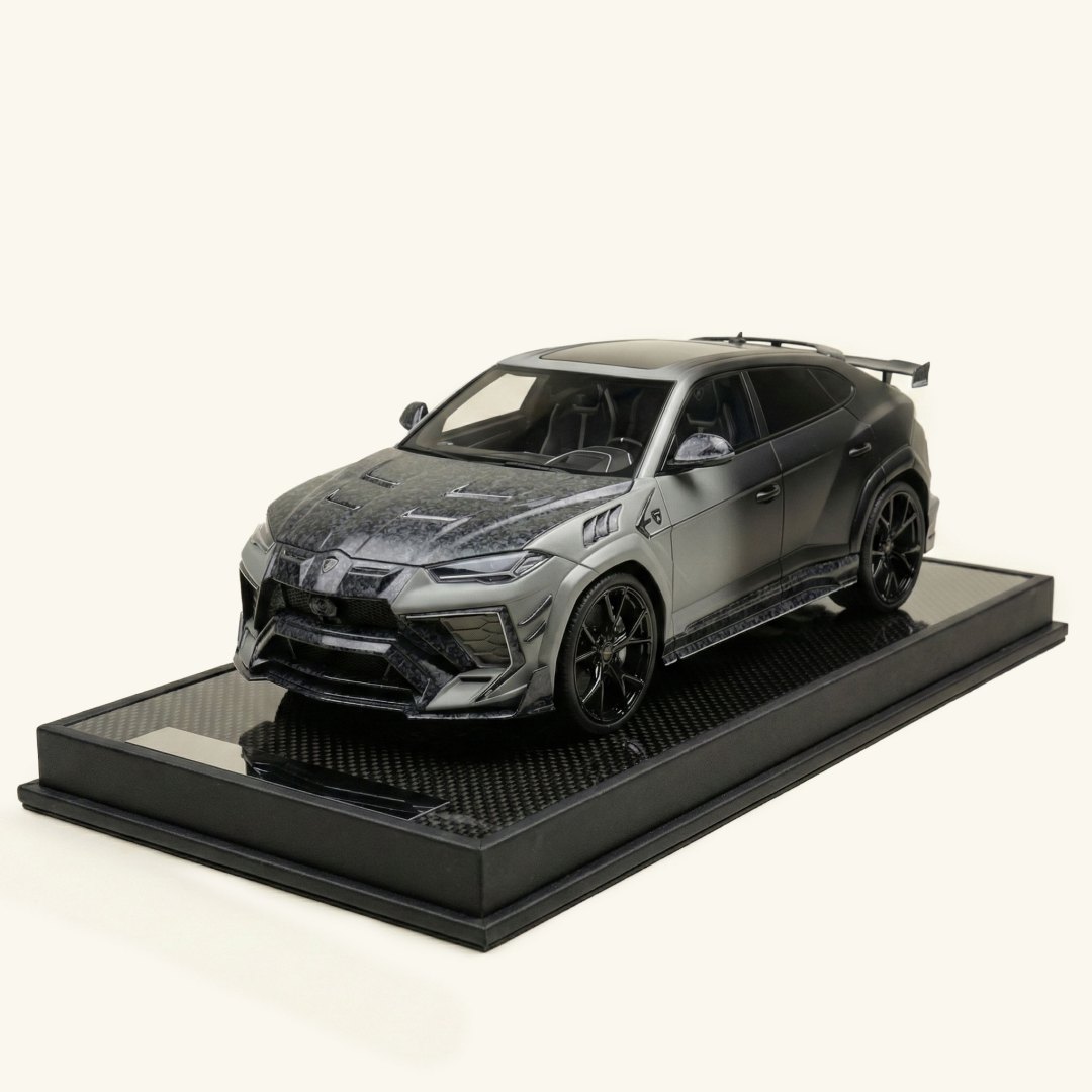MANSORY LAMBORGHINI URUS VENATUS – GREY/ BLACK
