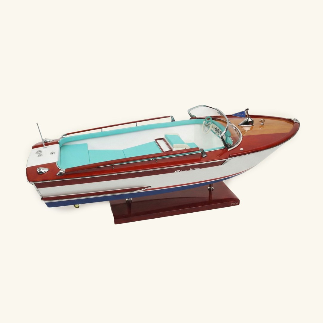 RIVA JUNIOR