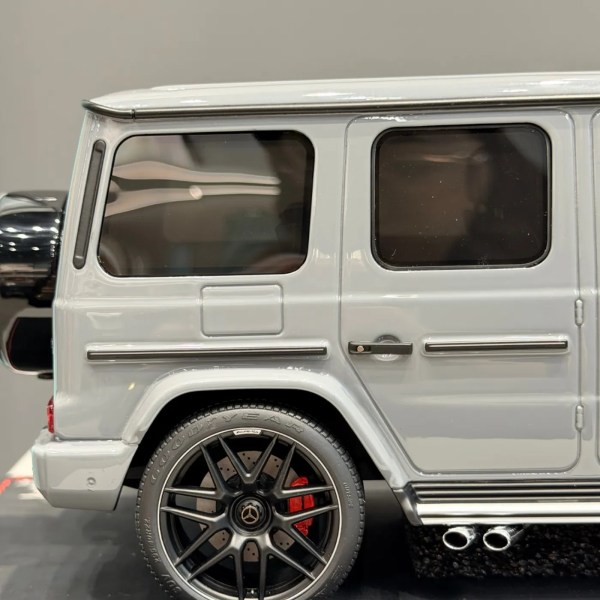 2025 Mercedes Benz G63 AMG