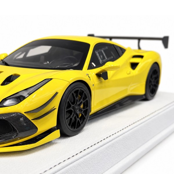 FERRARI 488 challenge EVO