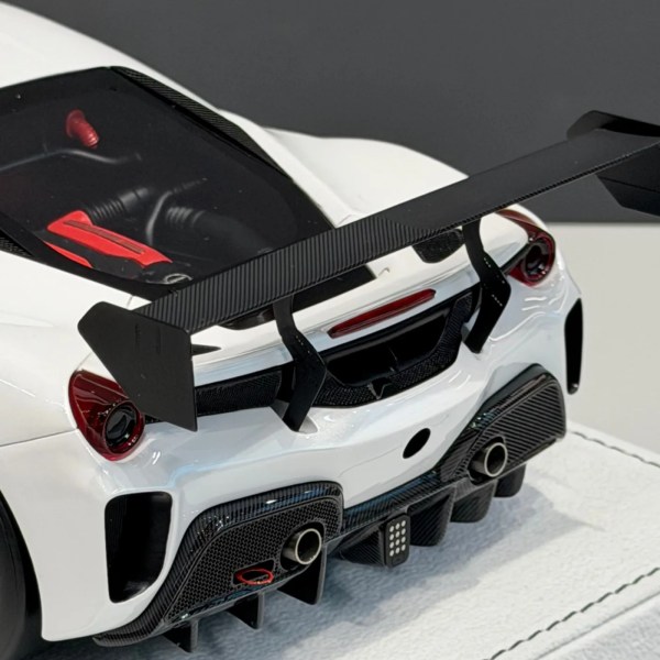 FERRARI-488 challenger EVO-WHITE