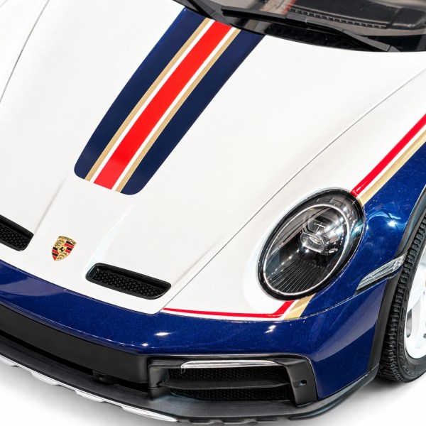 Porsche 911 Dakar Roughroads #953