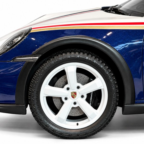 Porsche 911 Dakar Roughroads #953