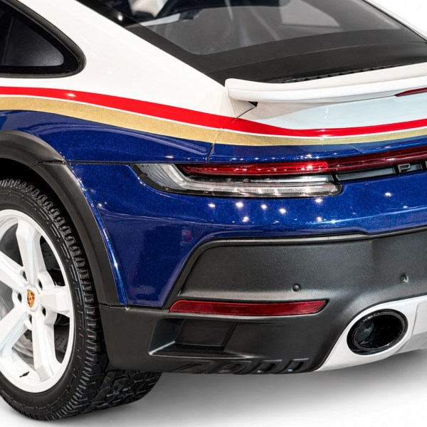 Porsche 911 Dakar Roughroads #953